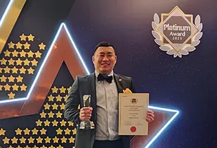 Oo Wei Hong